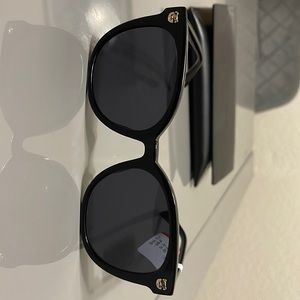 Moschino black sunglasses